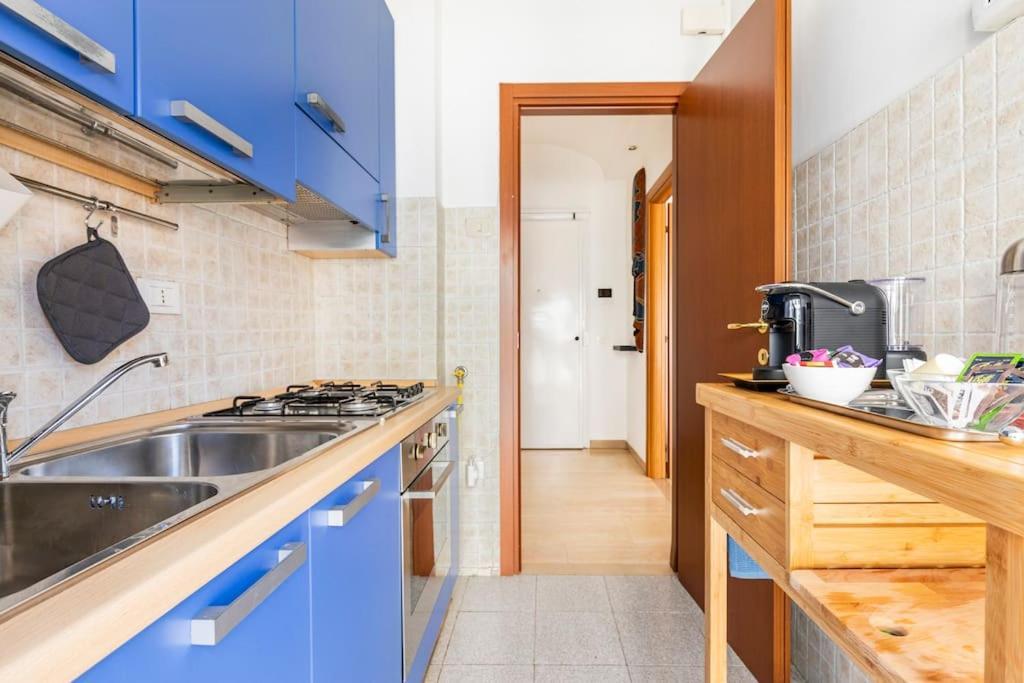Casa Etruschi - Appartamento Con Posto Auto Livorno Eksteriør billede